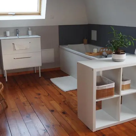 Chez Berenice Et Clement Bed & Breakfast 3*